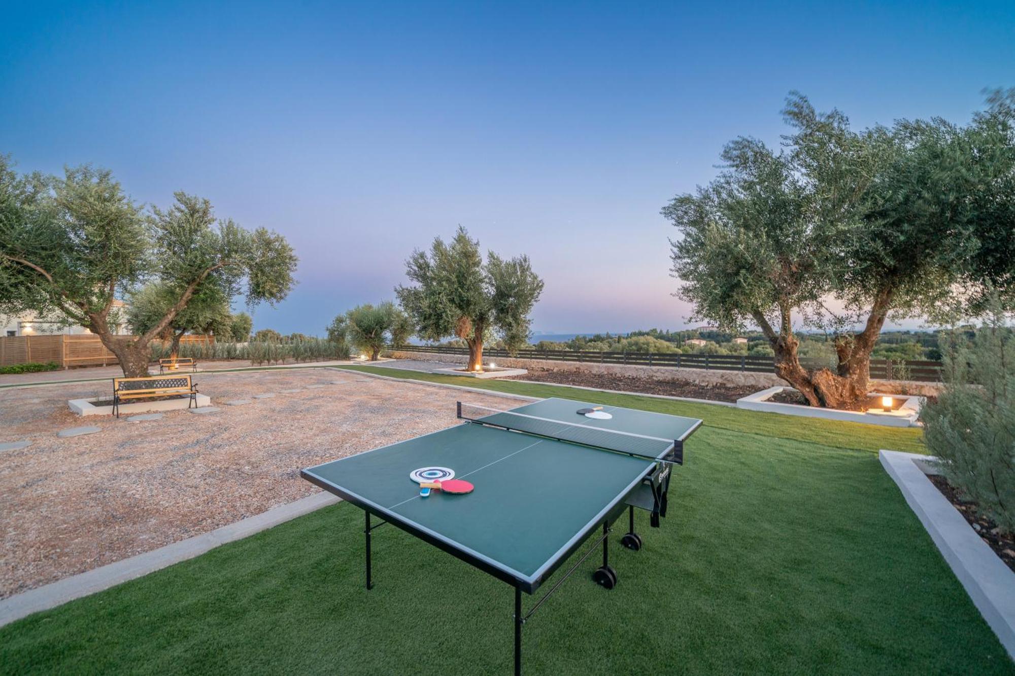 Endless Blue Private Club Villa Trapezaki (Kefalonia)