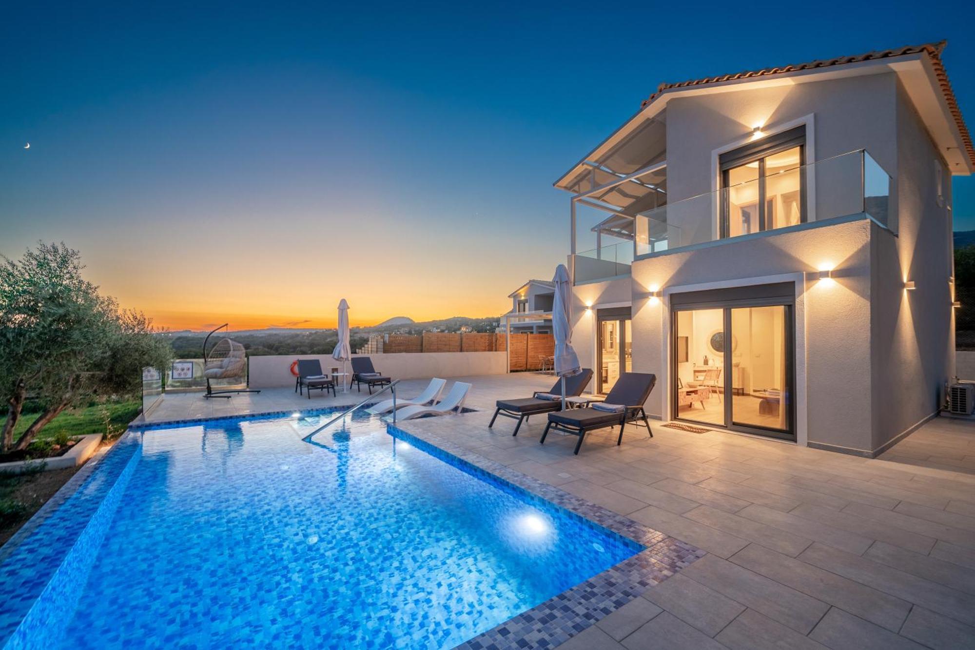 Endless Blue Private Club Trapezaki (Kefalonia)