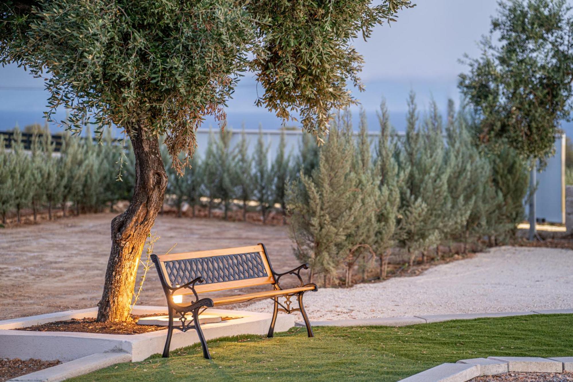 Endless Blue Private Club Villa *