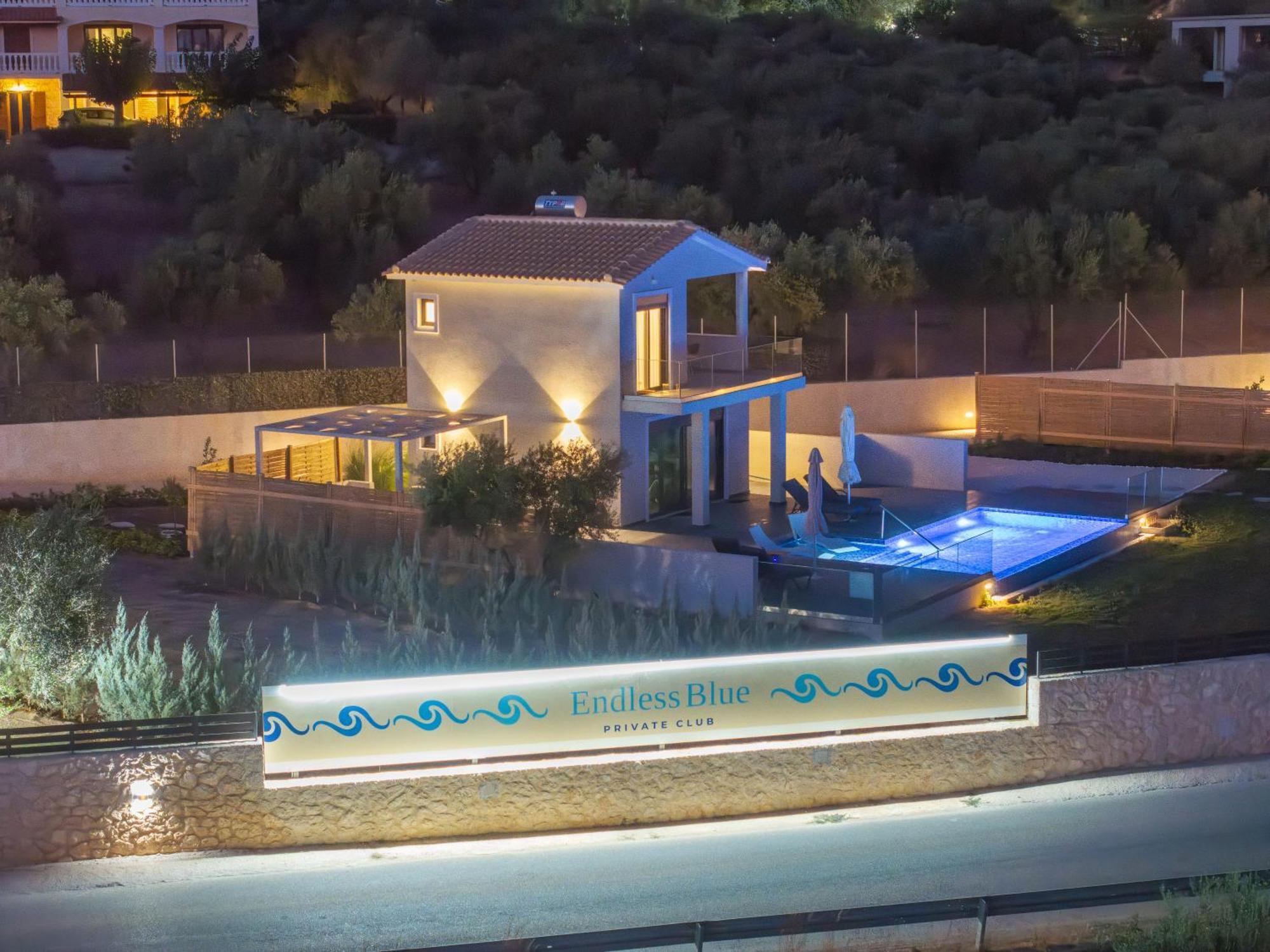 Endless Blue Private Club Trapezaki (Kefalonia)