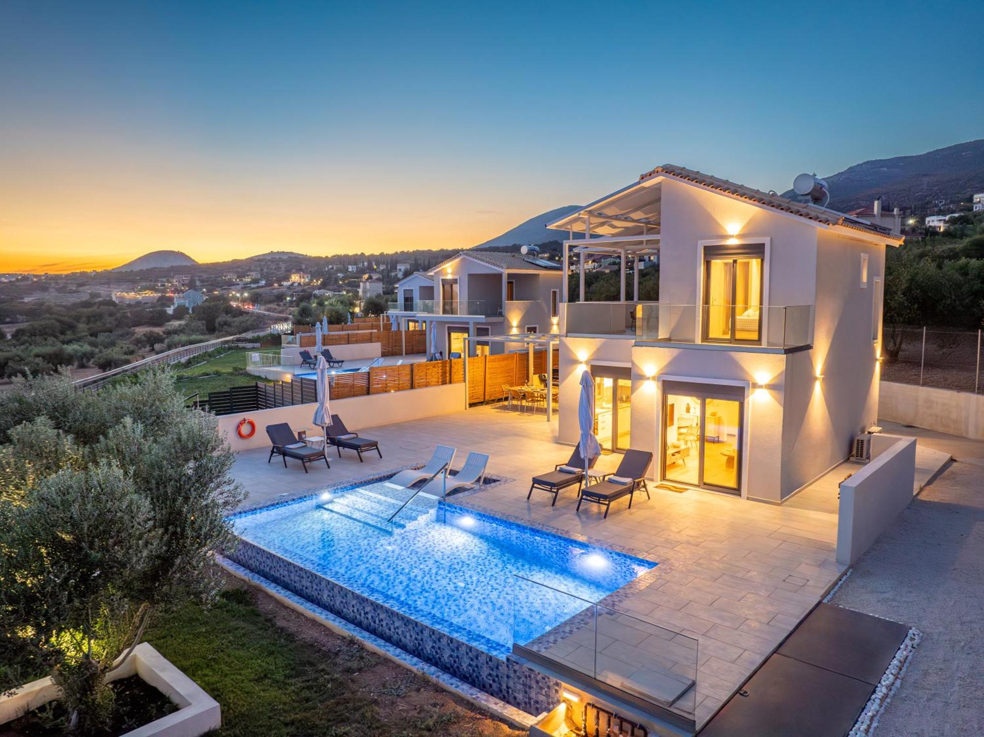 Endless Blue Private Club Villa Trapezaki (Kefalonia)