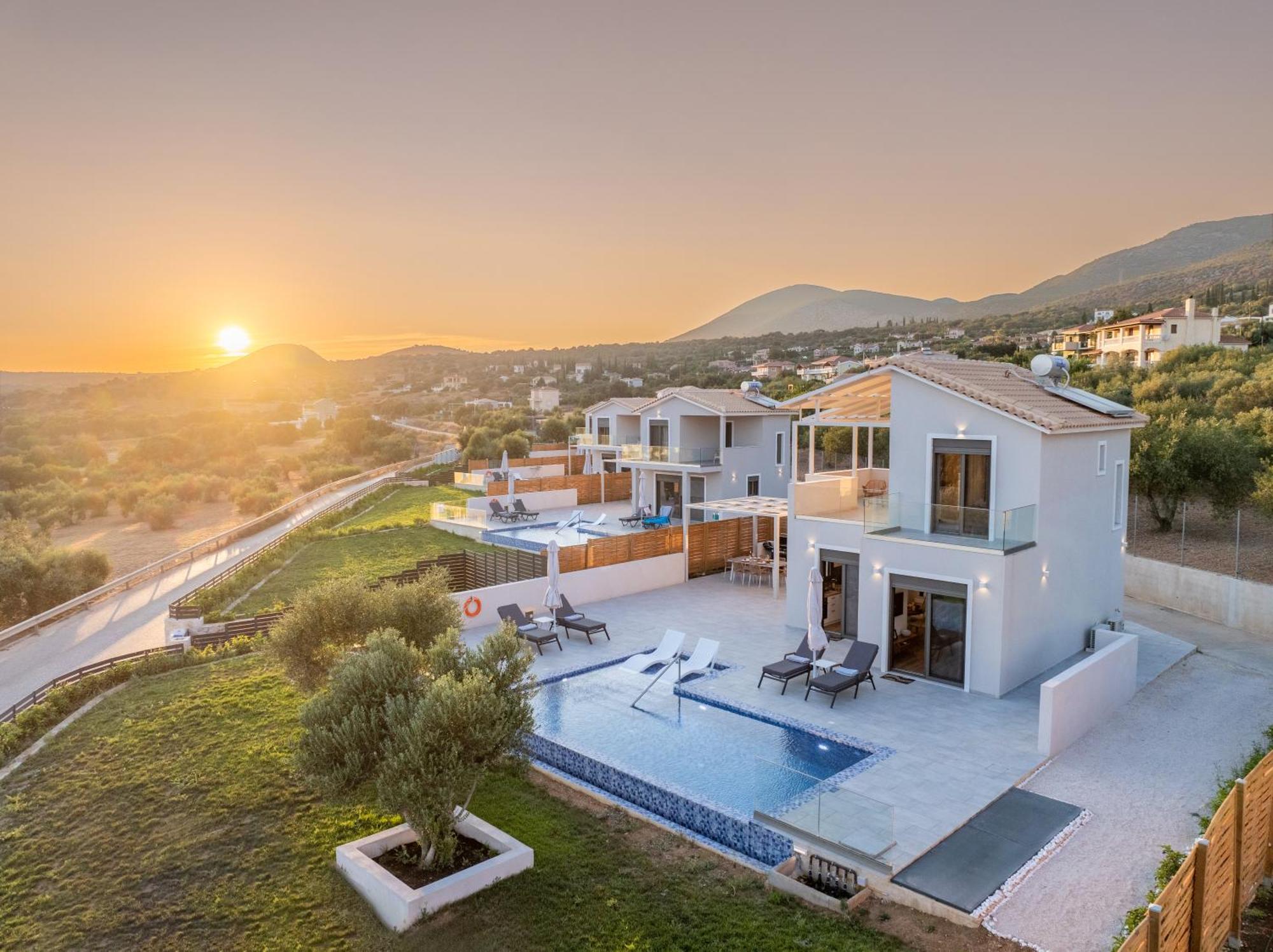 Endless Blue Private Club Trapezaki (Kefalonia)